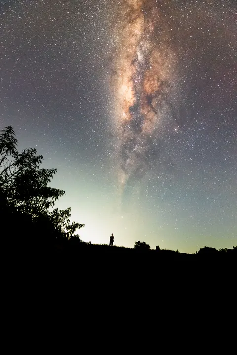 Fondo de Pantalla para Móvil Silueta Nocturna · amoled · 1440×2157
