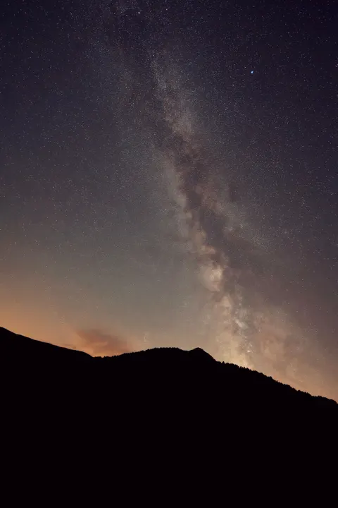 Night Silhouette Phone Wallpaper · amoled · 1440×2159
