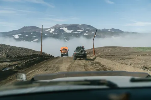 Off-Road 4K Wallpaper · cars · 3840×2561