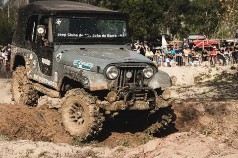 Off-Road 4K Wallpaper · cars · 3840×2560