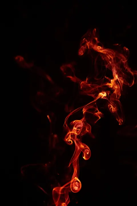 Чёрный дым обои для телефона · amoled · 1440×2160