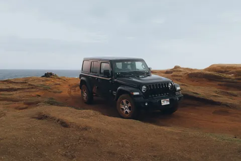 Terreinwagen 4K-achtergrond · cars · 3840×2560