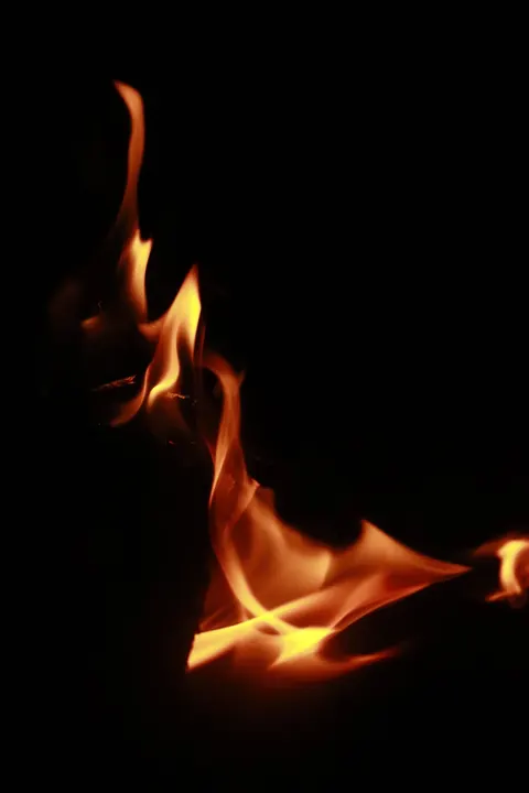 黒い煙 スマホ壁紙 · amoled · 1440×2160