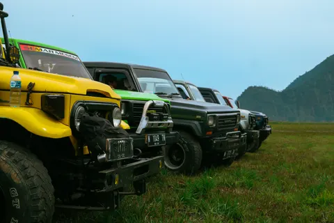 Fond d'écran Tout-terrain 4K · cars · 3840×2560