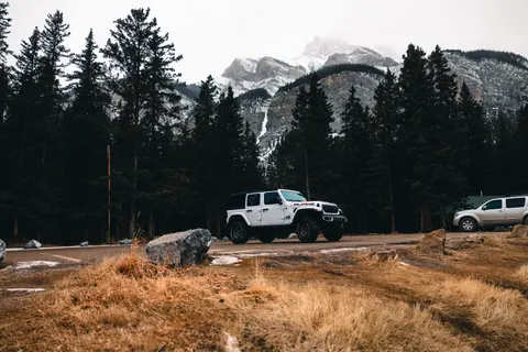 Wallpaper Off-Road 4K · cars · 3840×2561