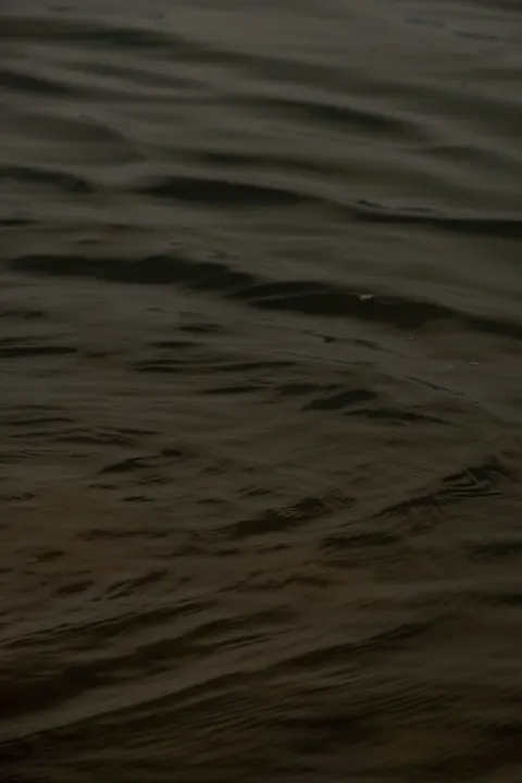 Dark Water Phone Wallpaper · amoled · 1440×2160