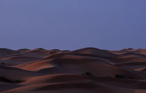 والپیپر تپه‌های شنی کویر با کیفیت 4K · nature · 3840×2466