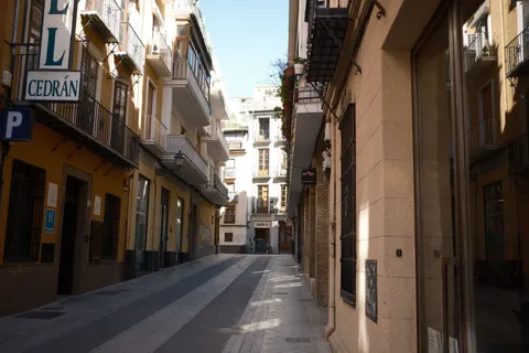 Fond d'écran Rue de la vieille ville 4K · architecture · 3840×2560