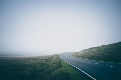 Minimalistisch 4K Hintergrundbild · minimal · 3840×2560