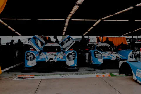Race Car 4K Wallpaper · cars · 3840×2560