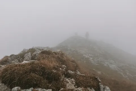 والپیپر مینیمال با کیفیت 4K · minimal · 3840×2560