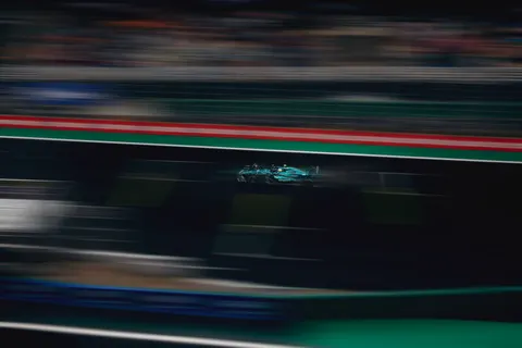 रेस कार 4K वॉलपेपर · cars · 3840×2561