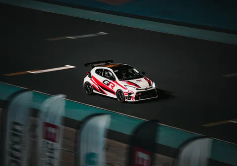 경주용 자동차 4K 배경화면 · cars · 3840×2687
