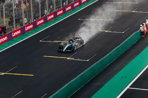 Race Car 4K Wallpaper · cars · 3840×2560
