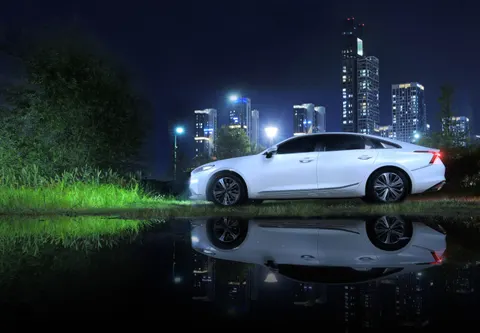 Fond d'écran Voiture électrique 4K · cars · 3840×2663