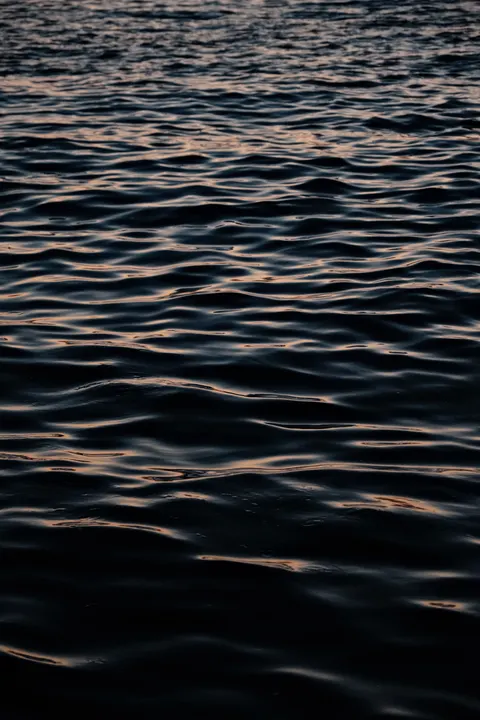 Acqua Scura Sfondo per Telefono · amoled · 1440×2160