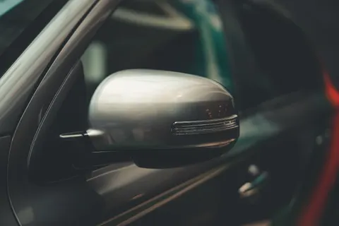 电动汽车 4K壁纸 · cars · 3840×2560