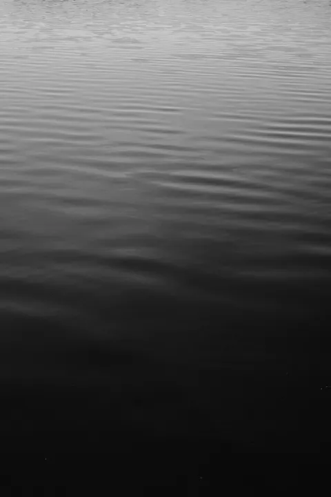 Dark Water Phone Wallpaper · amoled · 1440×2160