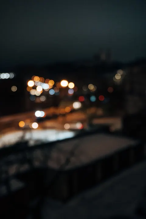 Czarne miasto Tapeta na Telefon · amoled · 1440×2160