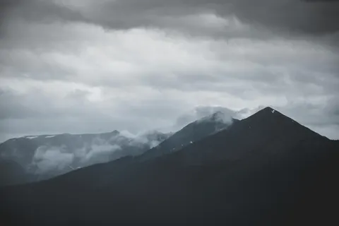 Dark Mountains 4K Wallpaper · dark · 3840×2560