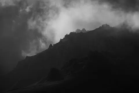 Dark Mountains 4K Wallpaper · dark · 3840×2560
