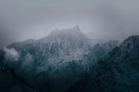 Dark Mountains 4K Wallpaper · dark · 3840×2560