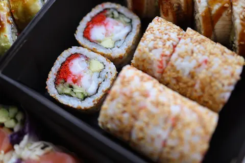خلفية سوشي بدقة 4K · food · 3840×2561