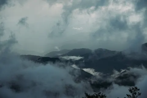 Dark Mountains 4K Wallpaper · dark · 3840×2563