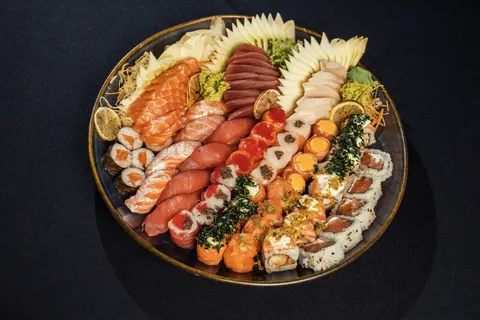 Sushi 4K Wallpaper · food · 3840×2560