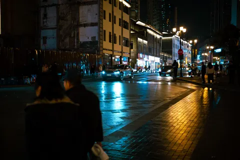霓虹都市 4K壁纸 · neon · 3840×2560