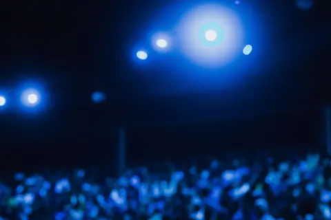 Neon Lights 4K Wallpaper · neon · 3840×2560