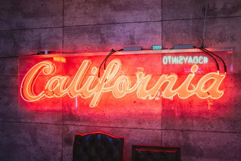 Tapeta Neonowy szyld 4K · neon · 3840×2560