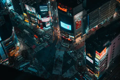 Sfondo Tokyo al Neon 4K · neon · 3840×2560