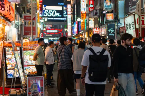 Neon Tokyo 4K Wallpaper · neon · 3840×2560