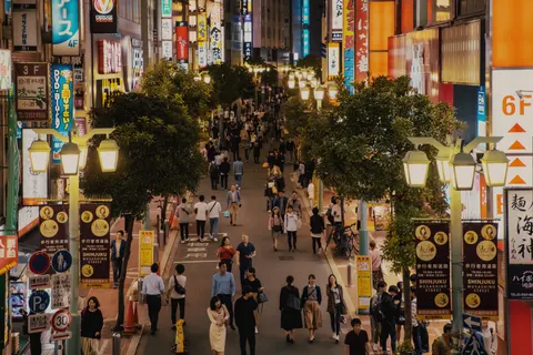 Sfondo Tokyo al Neon 4K · neon · 3840×2560