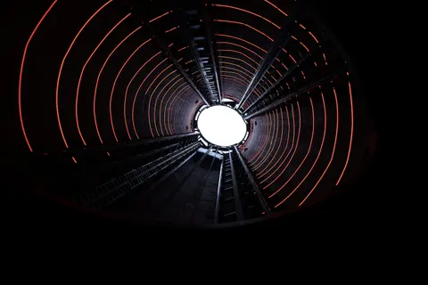 Neon-Tunnel 4K Hintergrundbild · neon · 3840×2560