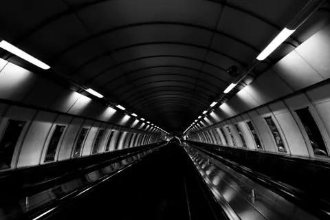 Neon Tunnel 4K Wallpaper · neon · 3840×2560
