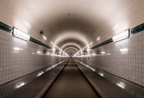 Neon Tunnel 4K Wallpaper · neon · 3840×2603