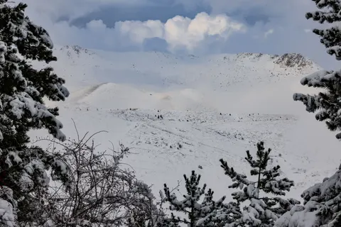 Winter Mountains 4K Wallpaper · winter · 3840×2561