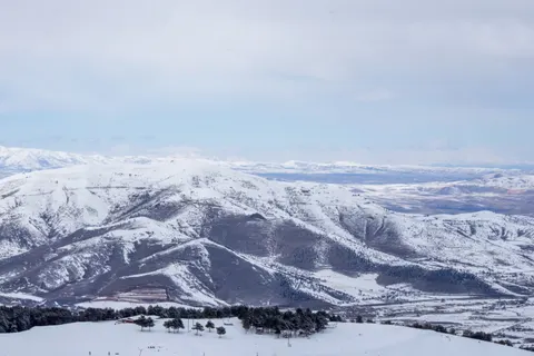 Fondo de pantalla Montañas Invernales 4K · winter · 3840×2560
