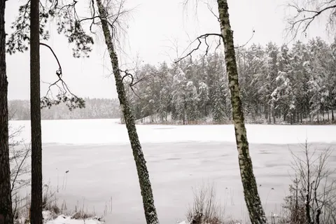 Papel de parede Lago de Inverno 4K · winter · 3840×2560