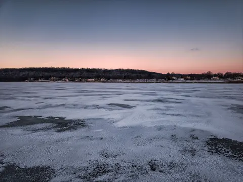 Winter Lake 4K Wallpaper · winter · 3840×2880