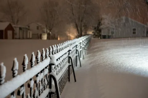Snowfall 4K Wallpaper · winter · 3840×2560