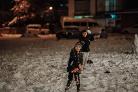 Snowfall 4K Wallpaper · winter · 3840×2560