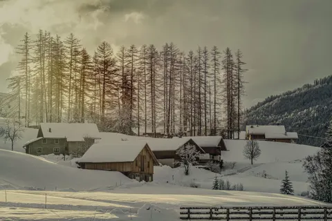 Winter Cabin 4K Wallpaper · winter · 3840×2560