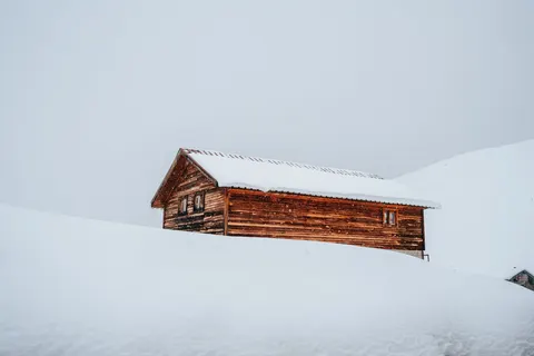 Fond d'écran Chalet d'Hiver 4K · winter · 3840×2560