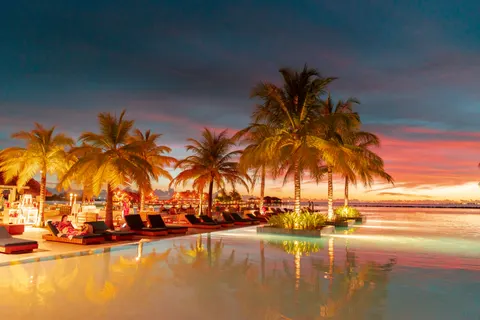 Papel de parede Pôr do Sol Tropical 4K · tropical · 3840×2560