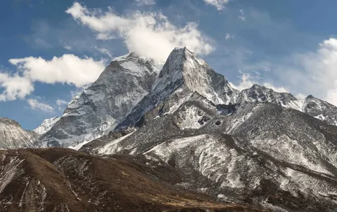 Snowy Mountain Peak 4K Wallpaper · mountains · 3840×2423