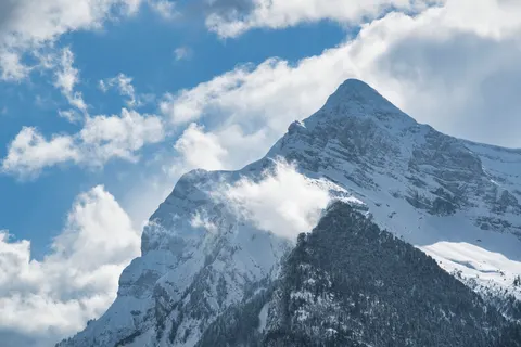 Snowy Mountain Peak 4K Wallpaper · mountains · 3840×2561