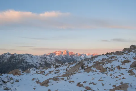 Mountain Range 4K Wallpaper · mountains · 3840×2560